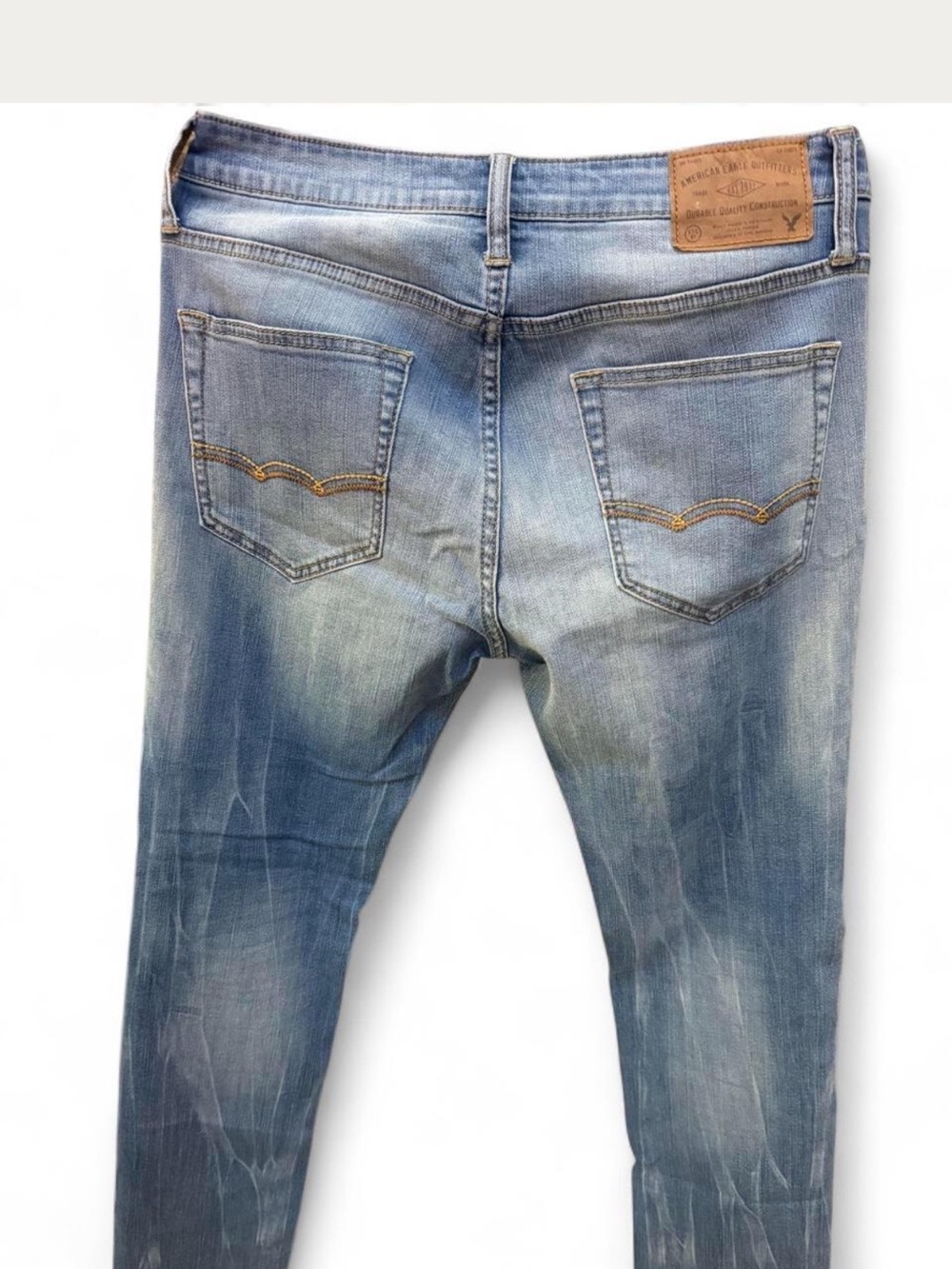 American Eagle Outfitters Men's Faded Blue Skinny Jeans